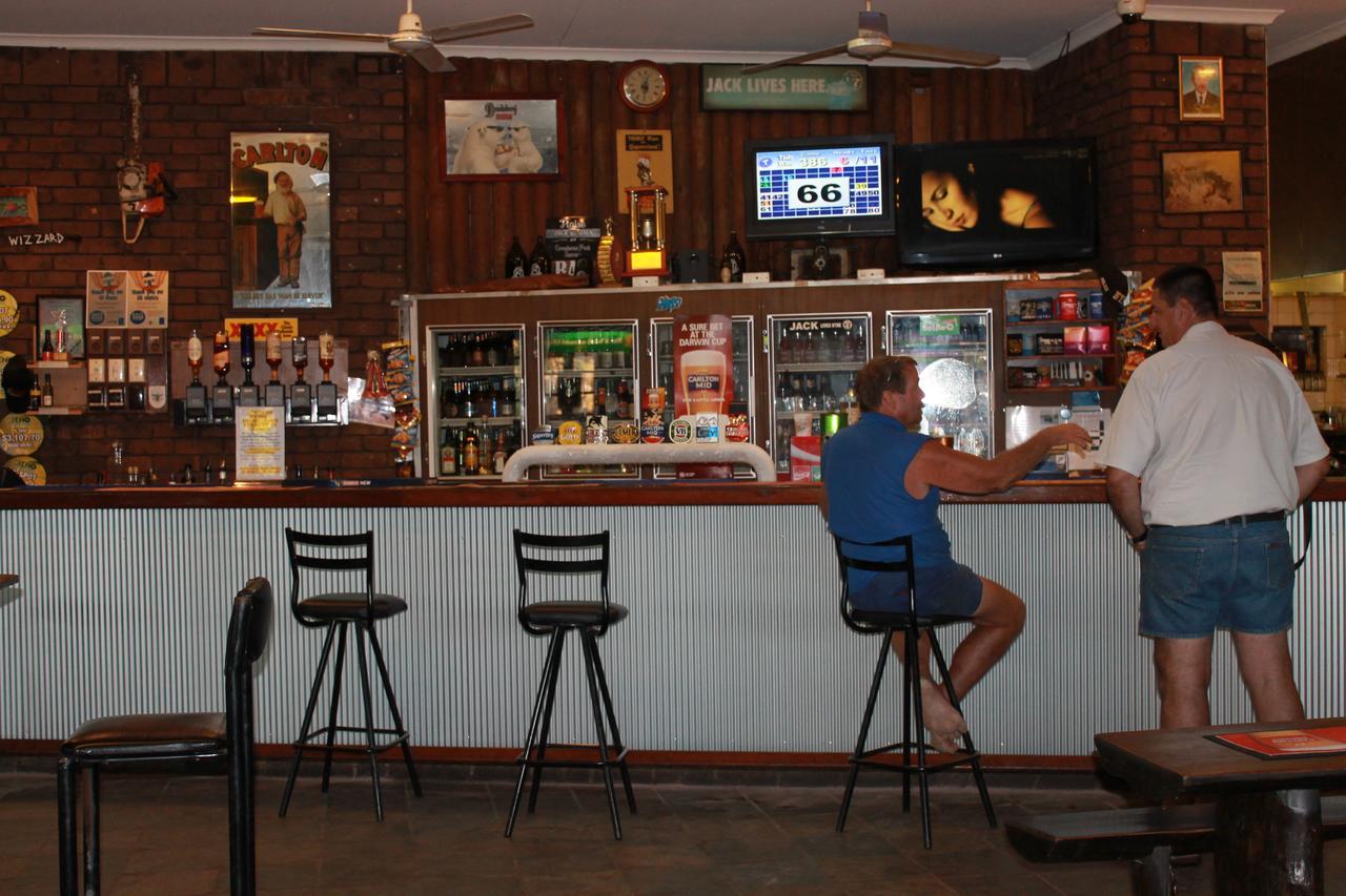 Corroboree Park Tavern Marrakai Eksteriør bilde